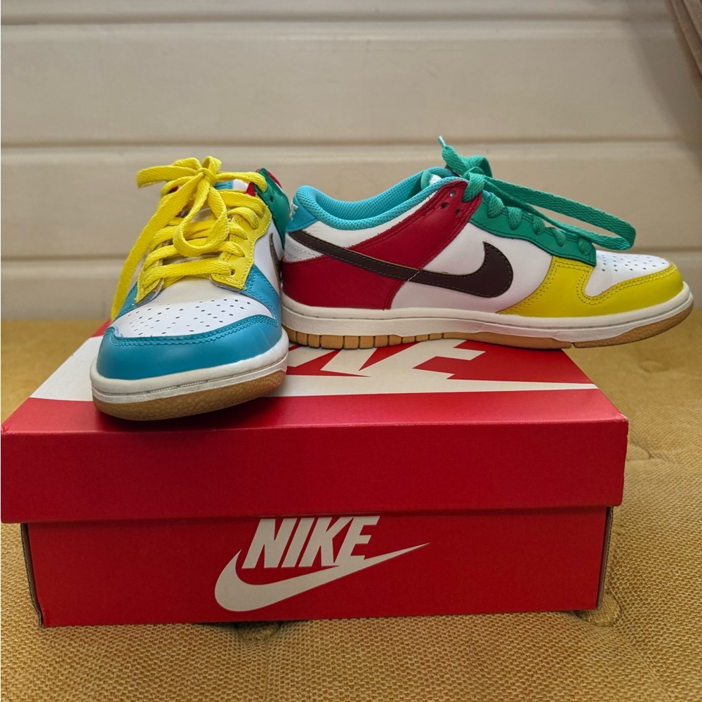 Nike Dunk Low SE Free 99 White Multi Color Gum GS Retro SB CZ2496-100 Size 4